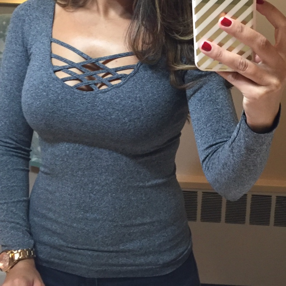 Criss Cross Stretch Top